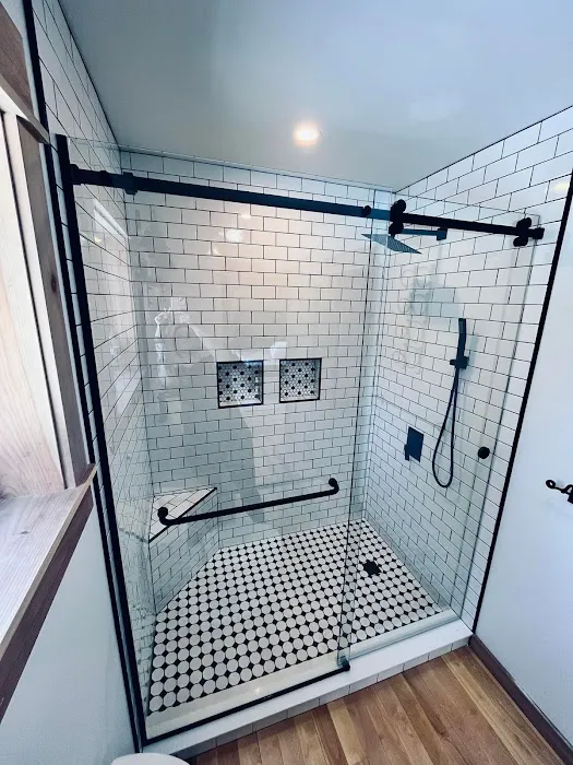 Bruce Building, LLC Picture 5