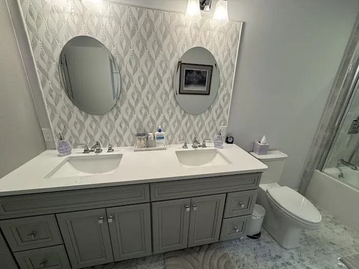 Benchmark Builders, LLC Picture 1