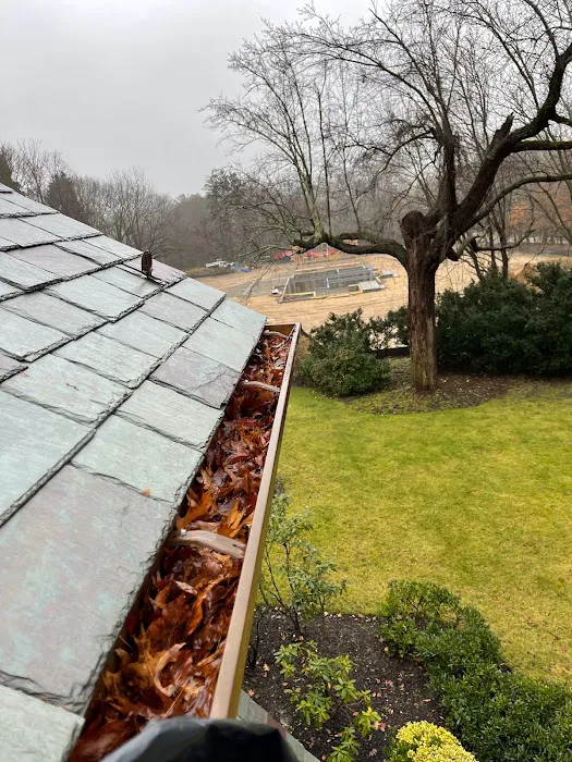 Spotless Gutter Cleaning & Repair of Connecticut, Inc. Picture 10