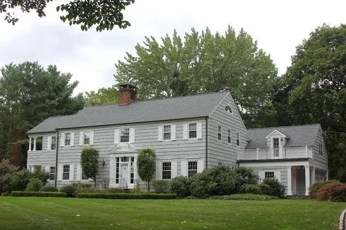 Phil's Main Roofing LLC Picture 3