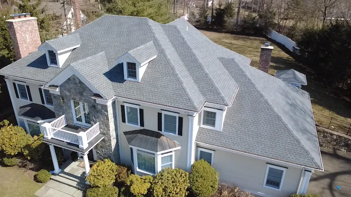 R & A REMODELING & ROOFING LLC Picture 9