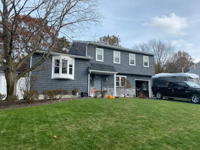 King Quality Roofing and Siding Picture 6