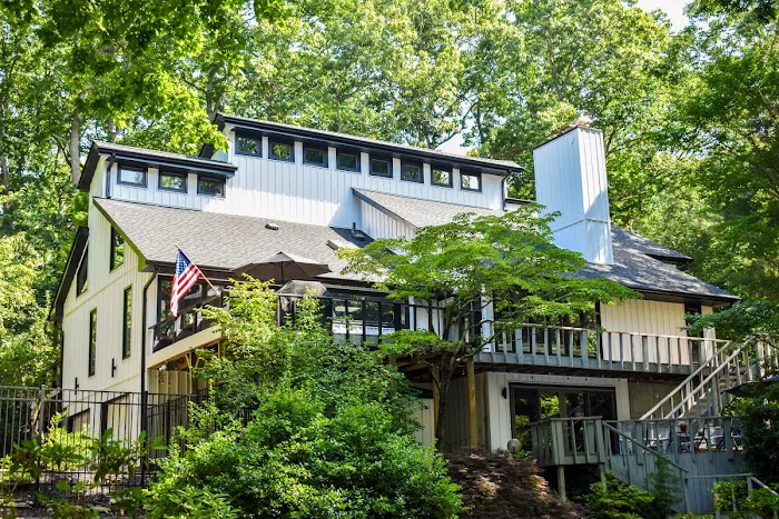 King Quality Roofing and Siding Picture 7