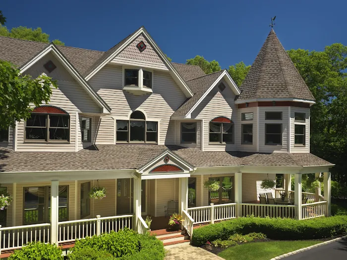 M & M Roofing Inc Picture 1