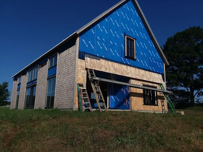 Farley Roofing & Siding Picture 3