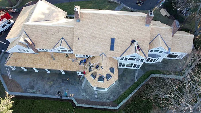 AJR Roofing Picture 1