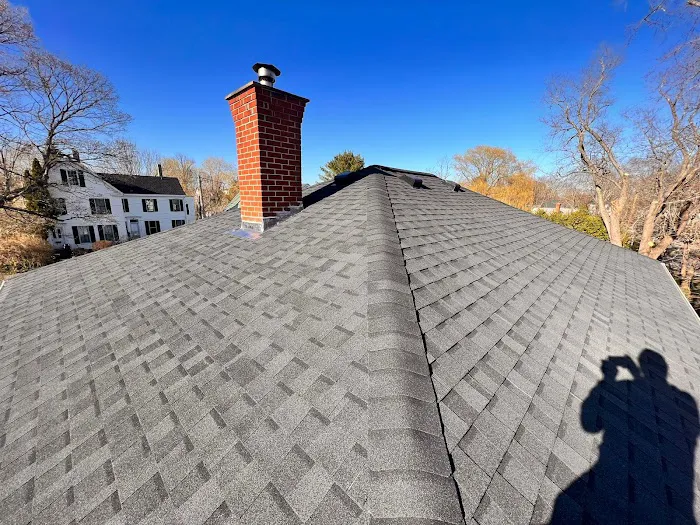 AJR Roofing Picture 3