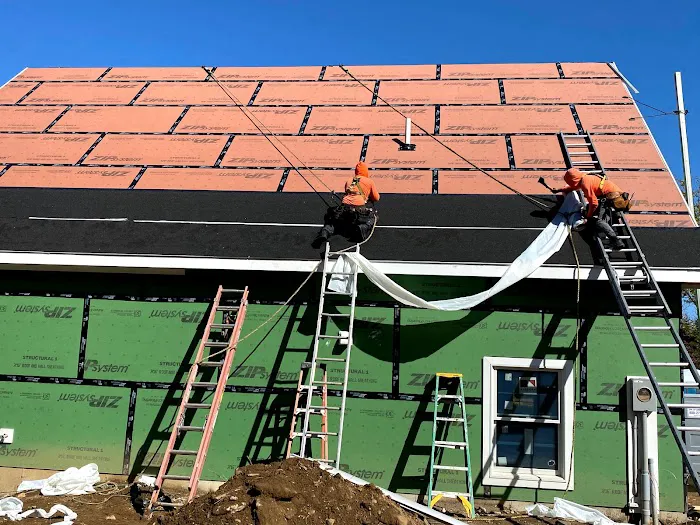 RDC PRO EXTERIORS Picture 1