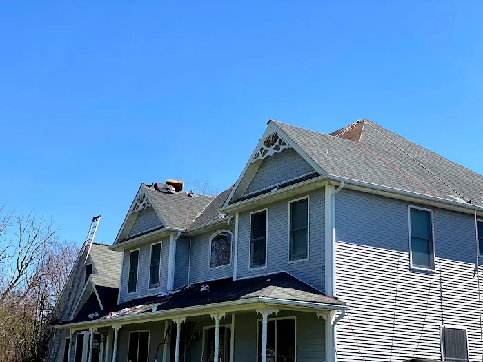 RDC PRO EXTERIORS Picture 9