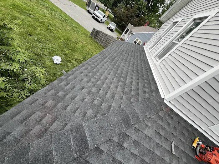 Jc prestige Roofing&siding llc Picture 3