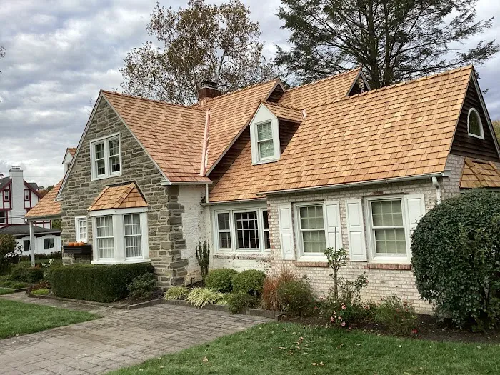 Redwell Roofing & Construction LLC Picture 2