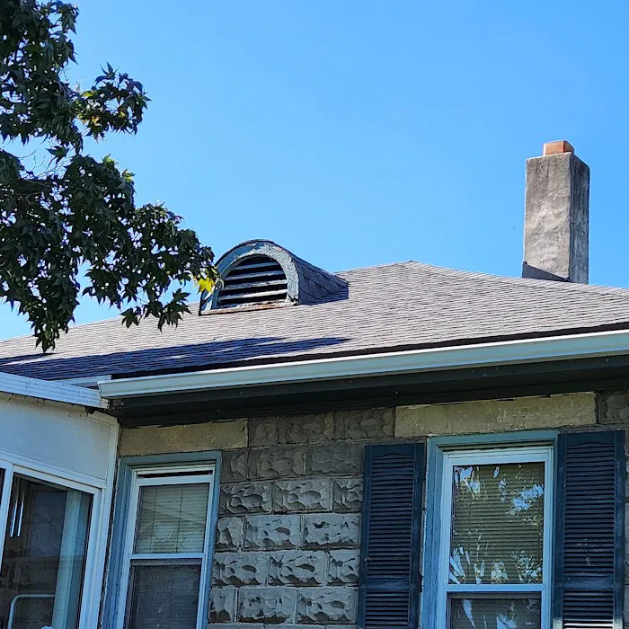 Redwell Roofing & Construction LLC Picture 6