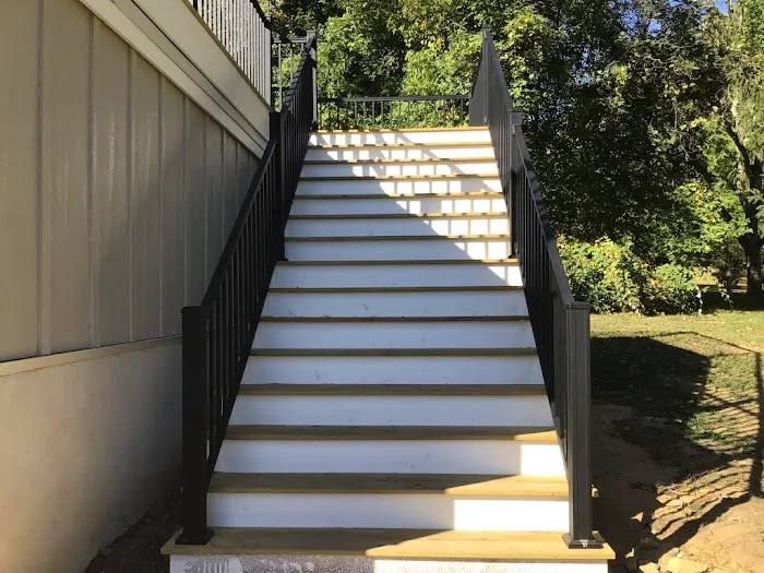 Redwell Roofing & Construction LLC Picture 9