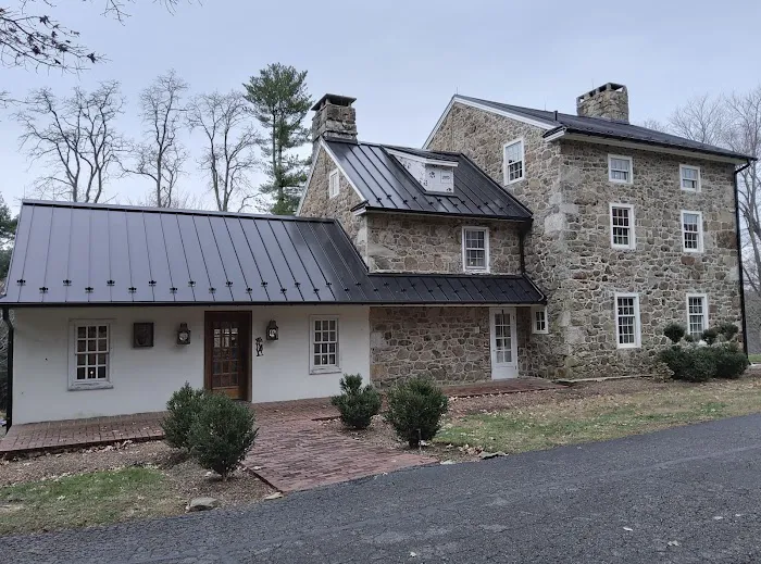 King's Roofing & Siding Picture 2