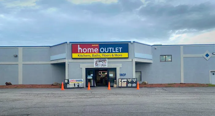 Home Outlet Picture 1