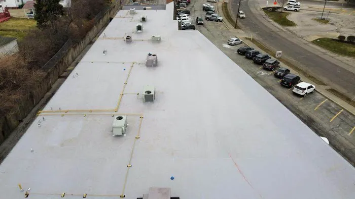 Adrianna Construction & Roofing Picture 1