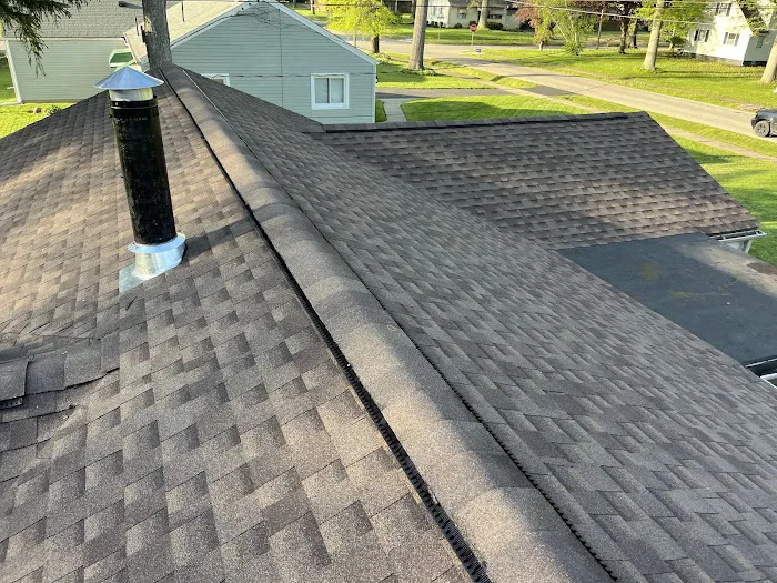 Uptop roofing LLC Picture 3