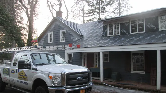 Segelman Shaw Roofing, Siding & Gutters Picture 2