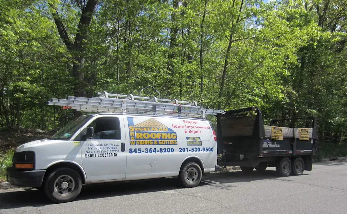 Segelman Shaw Roofing, Siding & Gutters Picture 7