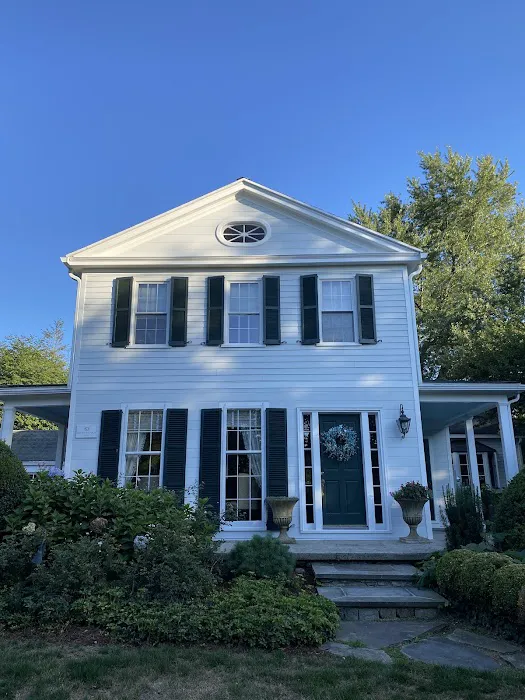 Ideal Siding Westchester Picture 5