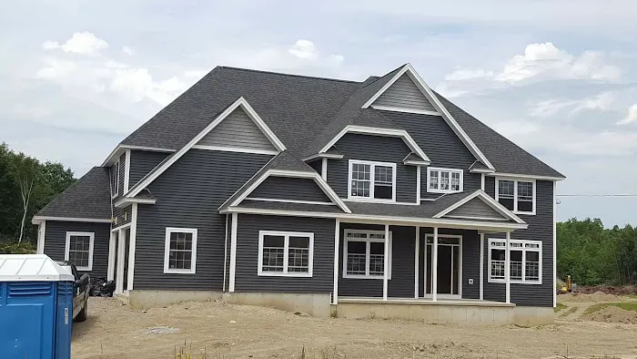 Cyr Roofing Picture 1