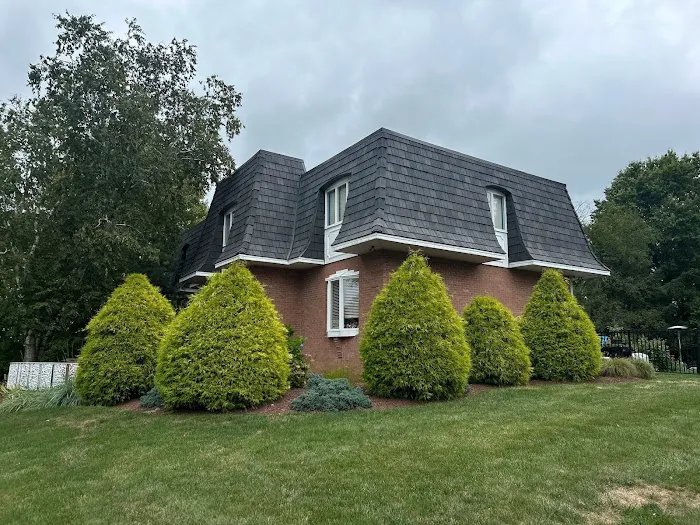 Resnick Roofing & Contracting Picture 3