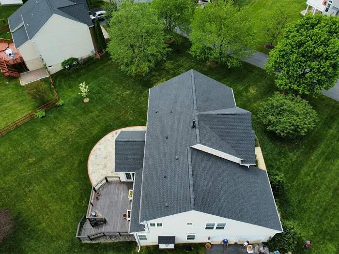 SKYCON ROOFING & RESTORATION Picture 1