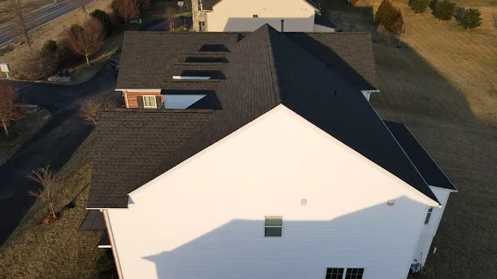 SKYCON ROOFING & RESTORATION Picture 3
