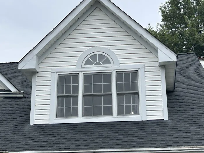 Charm City Roofing Picture 3