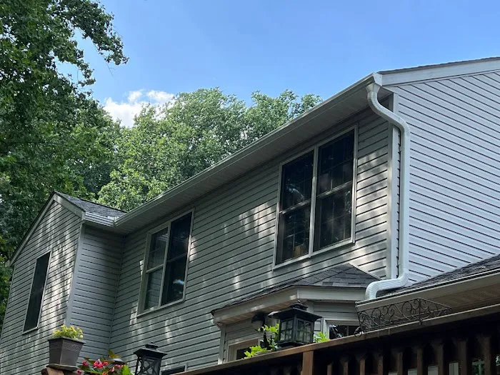 Gutter Shutter of Central Maryland Picture 4