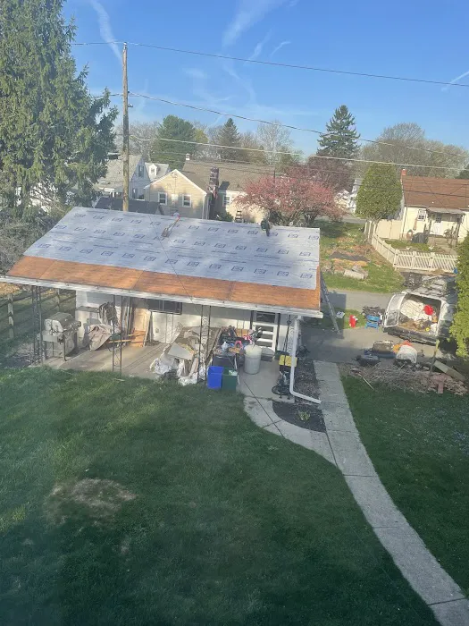 DJ Construction Roofing and Siding Picture 4