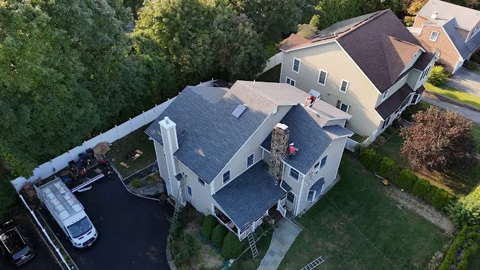 RH RENOVATION LLC Picture 1