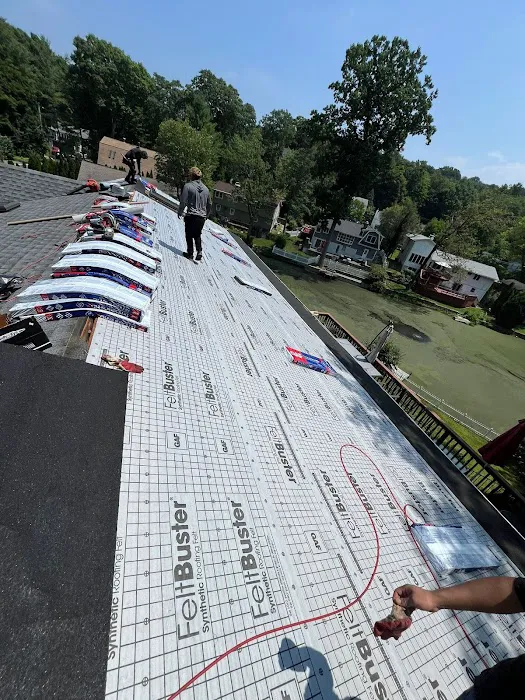 RH RENOVATION LLC Picture 9