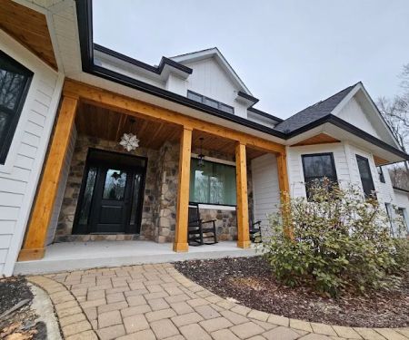 Innovative Contracting LLC and Innovative Roofing