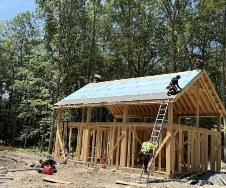 Lema & Rojas Roofing And Siding Llc