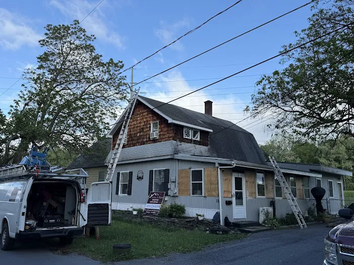 Lema & Rojas Roofing And Siding Llc Picture 3