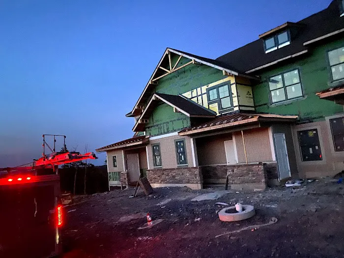Velásquez construction services LLC Picture 1