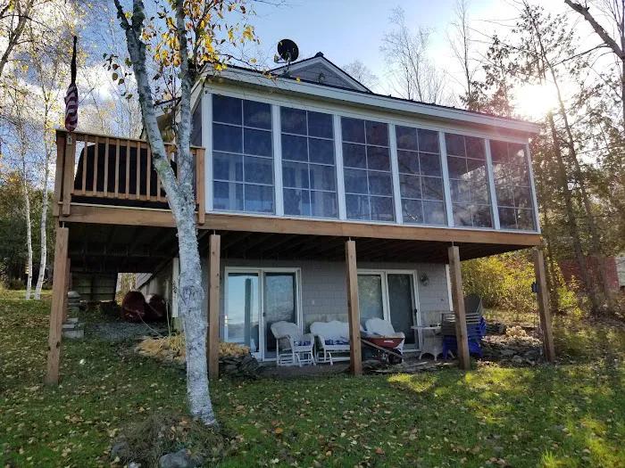 Hickory Dickory Decks, Maine Picture 8