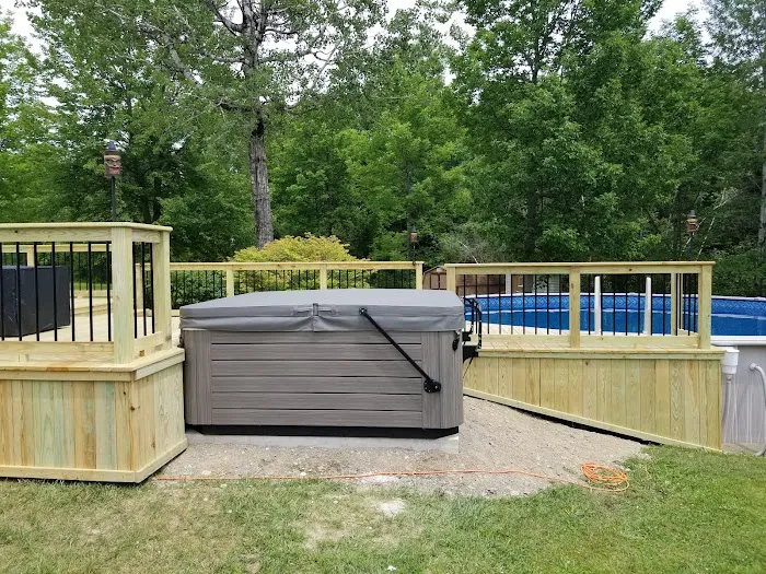 Hickory Dickory Decks, Maine Picture 6