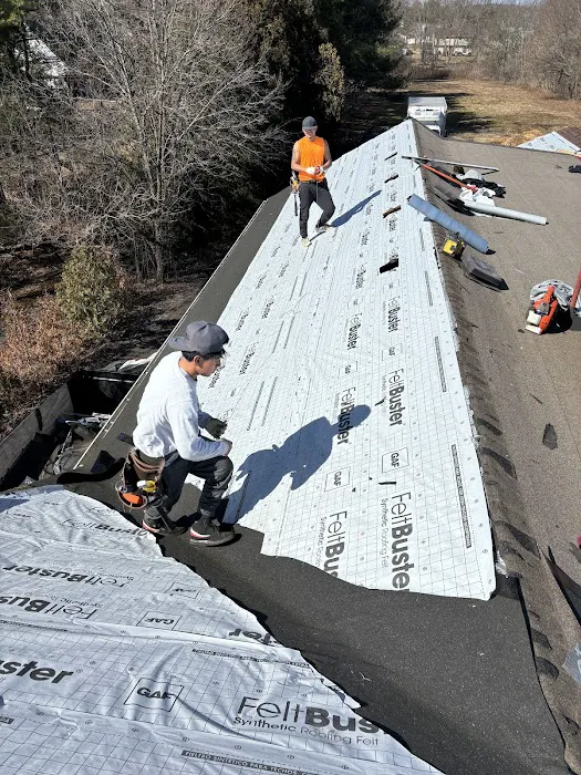 JRAY Roofing and Gutters Service, LLC Picture 3