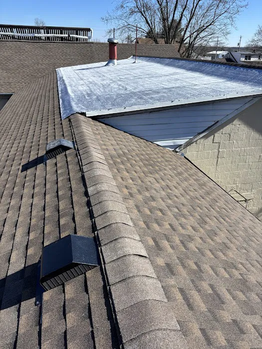 JRAY Roofing and Gutters Service, LLC Picture 1