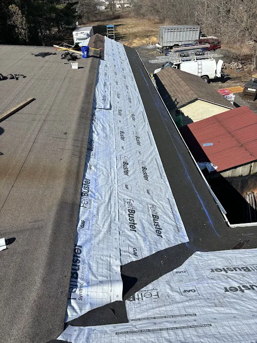 JRAY Roofing and Gutters Service, LLC Picture 5