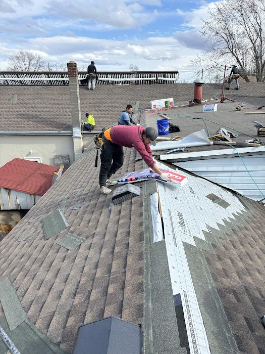 JRAY Roofing and Gutters Service, LLC Picture 8