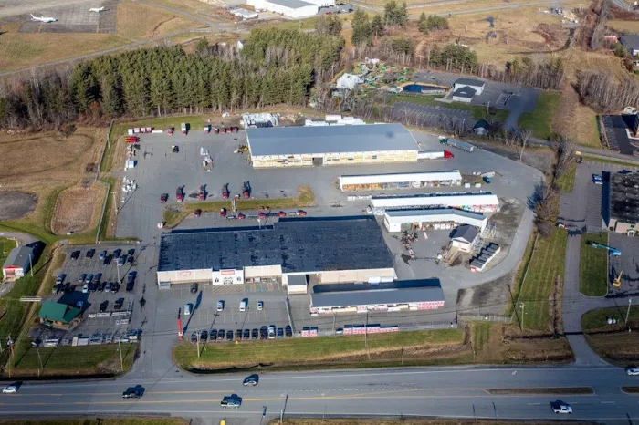 Hammond Lumber Company Picture 3