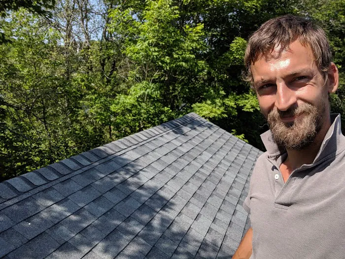 Dorr Roofing LLC Picture 1