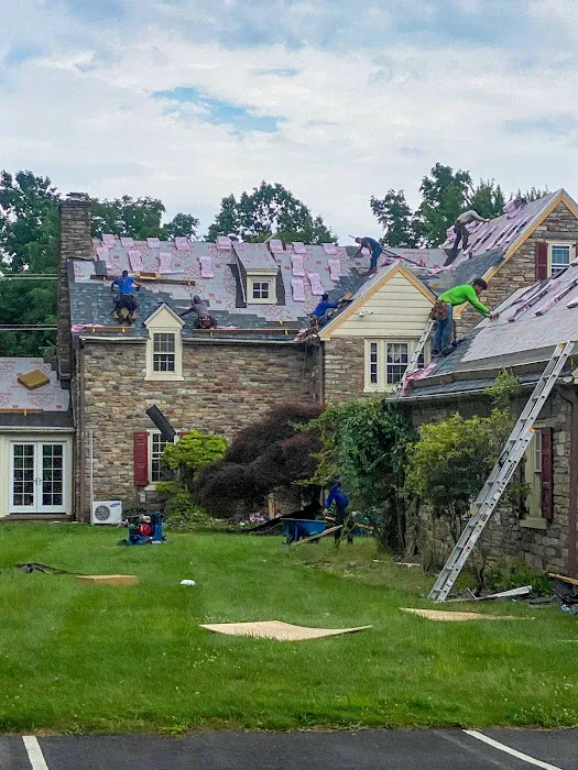 ELR Roofing LLC Picture 1