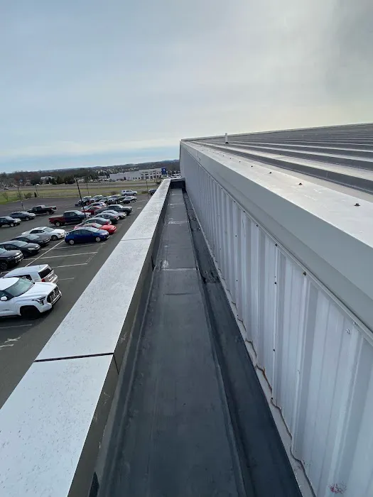 ELR Roofing LLC Picture 9