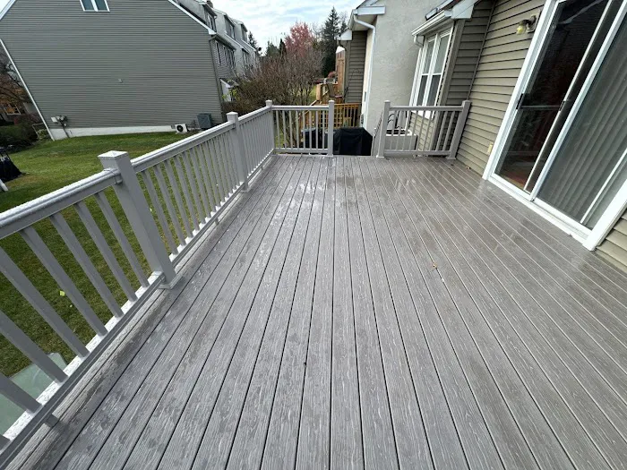Romero Roofing & Siding LLC Picture 9