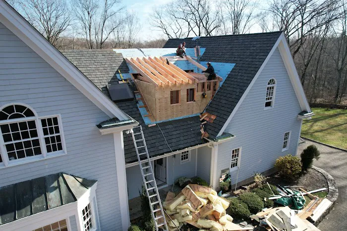 S&S Siding & Construction Corp Picture 7