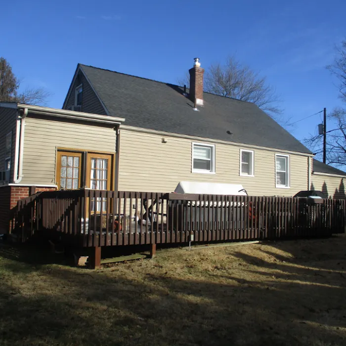 Segelman Shaw Roofing, Siding & Gutters Picture 3